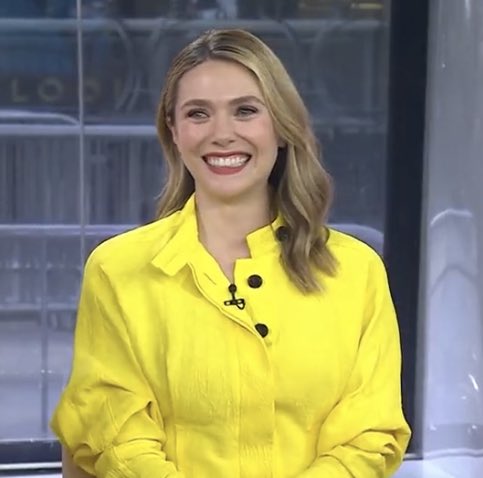 Elizabeth Olsen Central on Twitter: "📷 | Elizabeth Olsen for the TODAY