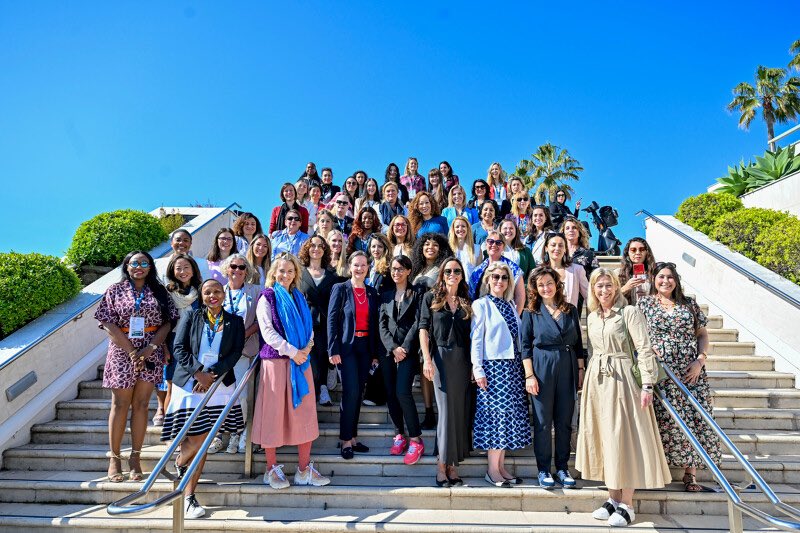 mip's tweet photo. The highlights of day 3 at #MIPTV included two particularly lively breakfast sessions: the Women International Mentoring and the FAST Roundtable. So much to learn and share, and so little time!
#mipmarkets #TVcontent @Mediaclubelles @GlobalMediaCo @villecannes @_lucysmith_ https://t.co/MSCVJpSysj