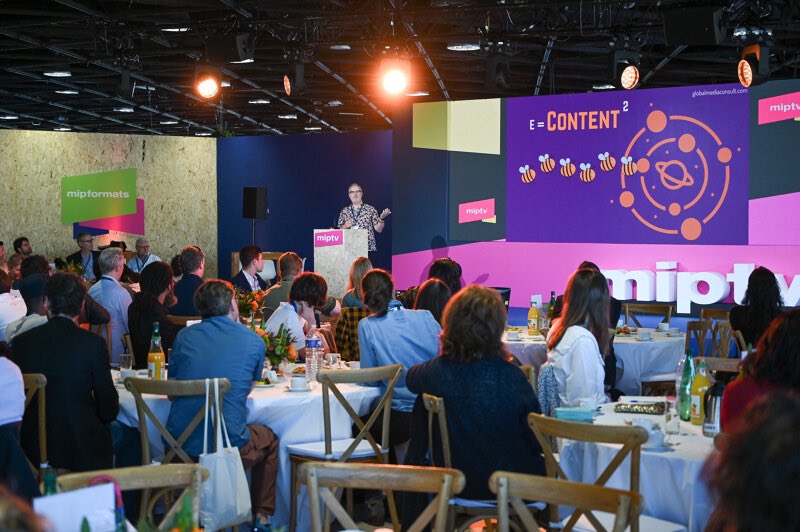 mip's tweet photo. The highlights of day 3 at #MIPTV included two particularly lively breakfast sessions: the Women International Mentoring and the FAST Roundtable. So much to learn and share, and so little time!
#mipmarkets #TVcontent @Mediaclubelles @GlobalMediaCo @villecannes @_lucysmith_ https://t.co/MSCVJpSysj