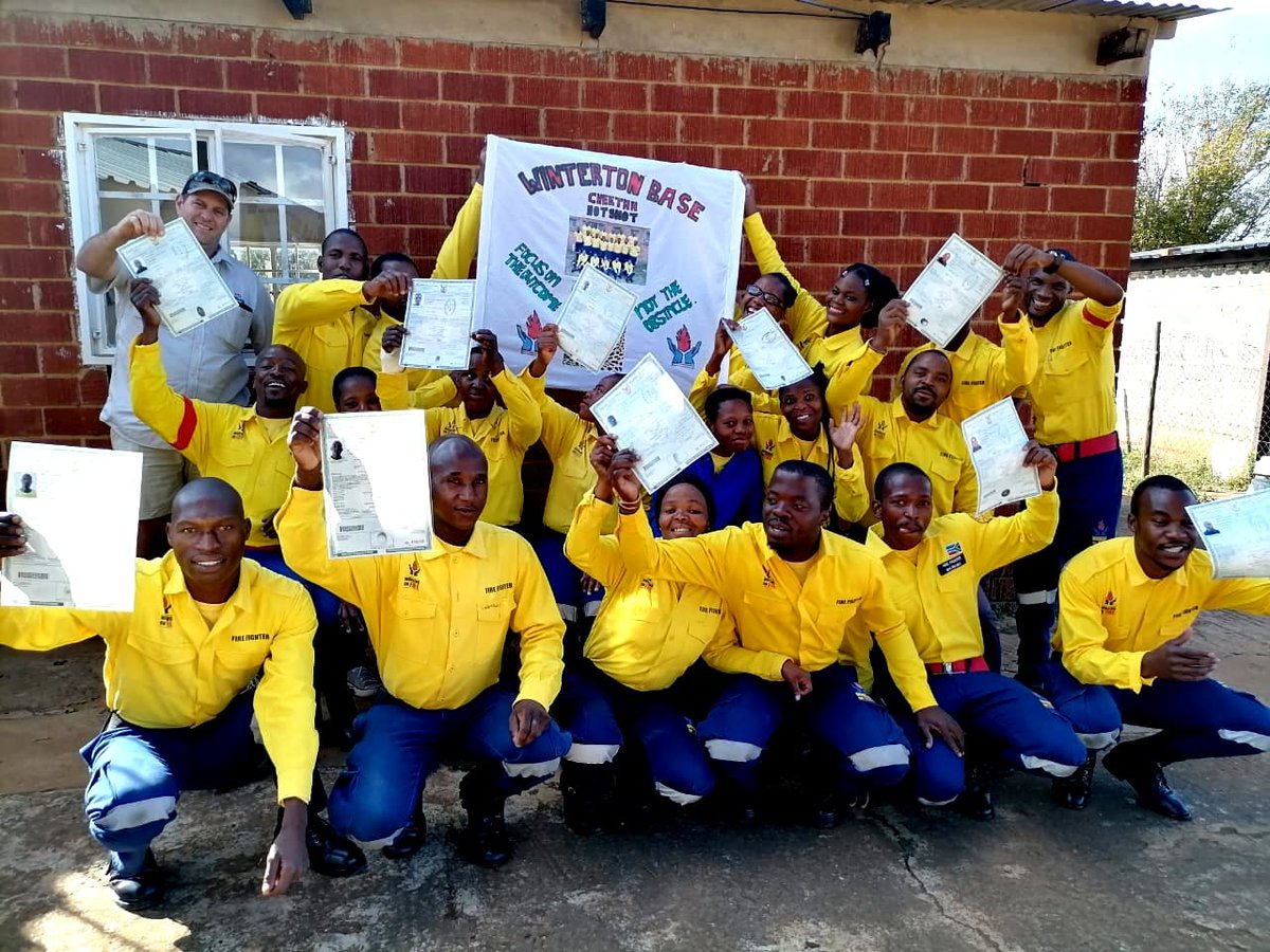 wo_fire's tweet photo. The Winterton team is celebrating after 10 of its participants obtained their learner’s licence, the participant's aim was to advance their skills so they can pursue work opportunities beyond the #WOF_KZN. Their next step is to obtain driver’s licences.
#Making_A_Difference https://t.co/YUUbatyqHB