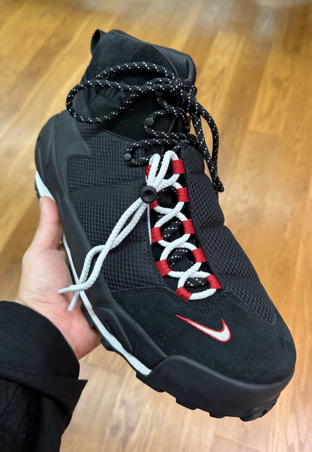 Modern Notoriety on X sacai x Nike Air Footscape FW23 Collection https t a3q8qFwLgi X
