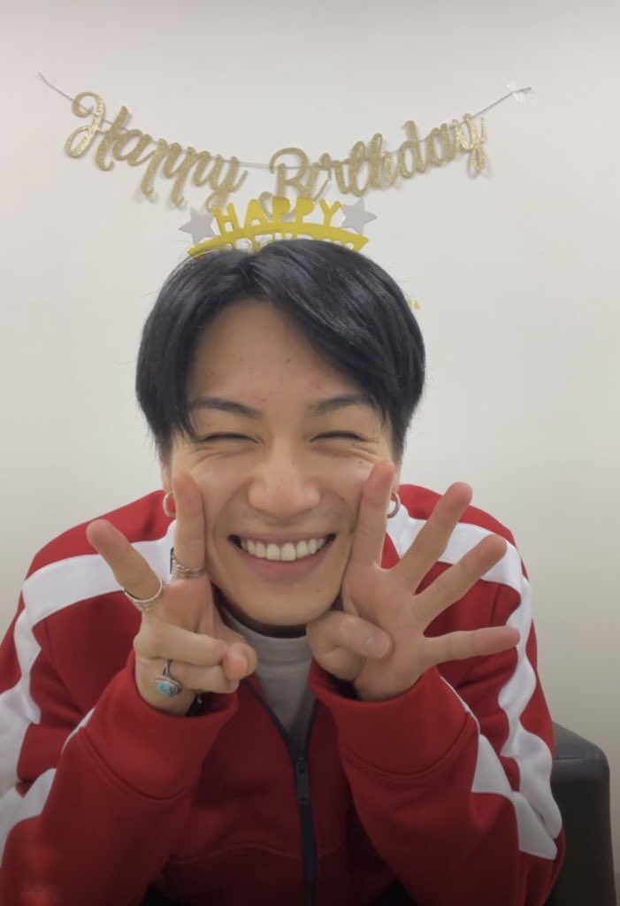 ___tsumple's tweet photo. 24歳のげんたが毎日Happyでいられますように☺️🎂💙 生まれてきてくれてありがとう、だいすき！！！ https://t.co/K9NjPSPAEP