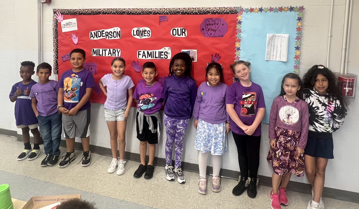 Anderson_Eagles's tweet photo. Anderson supports our military families! We “Purple Up!” to show our support! 🦅📚😊🇺🇸@a4lclub @MilitaryChild https://t.co/B8YclDWcq8