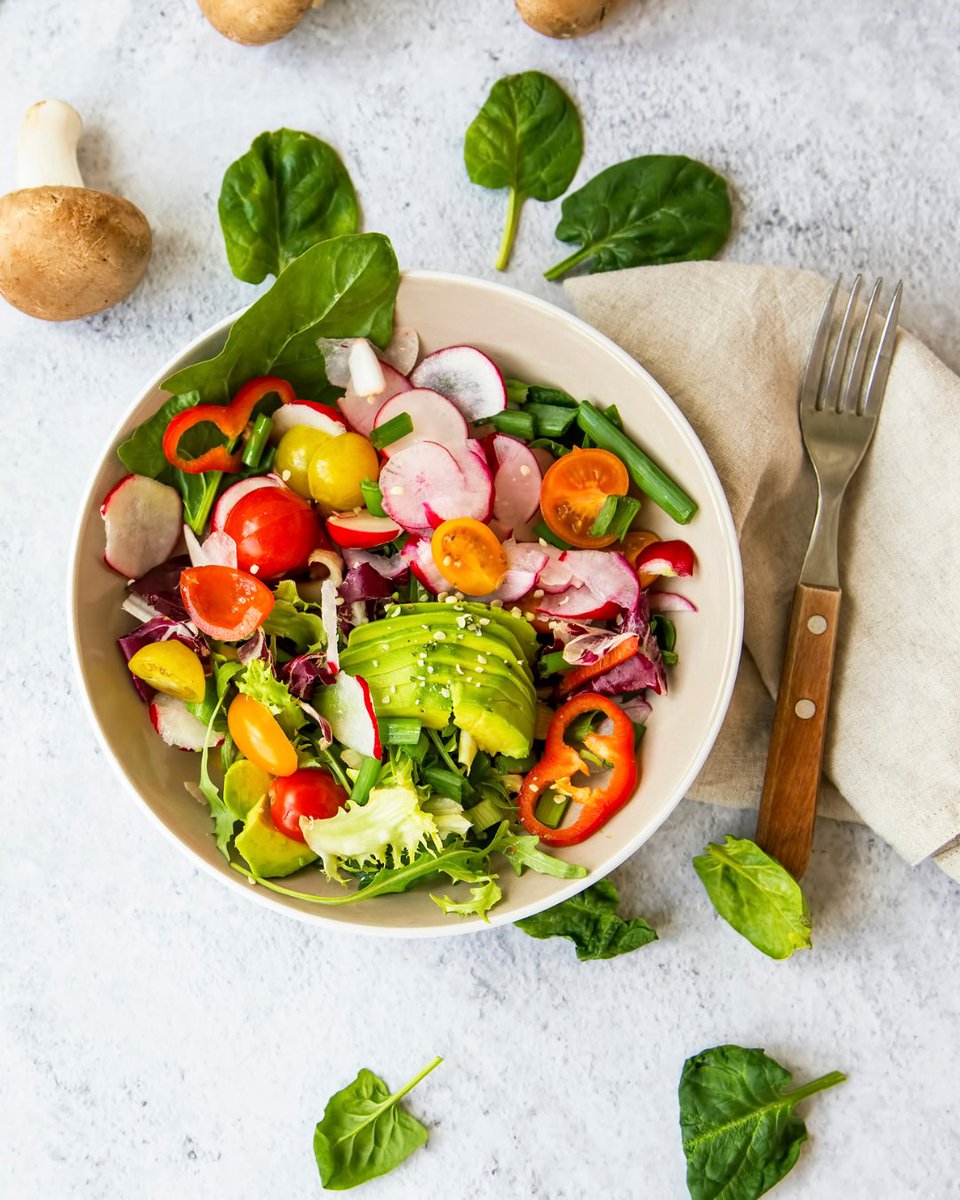 Amberbodily1's tweet photo. Research says: Meat, alcohol, fried and processed foods cause inflammation.

SOLUTION: More fruits &amp; veggies.
Research shows they can reverse:
✅chronic inflammation &amp; conditions
✅❤️disease
✅obesity
✅Type 2 diabetes

More:
https://t.co/0utl2LWHXr https://t.co/ggmn5SFIsP
