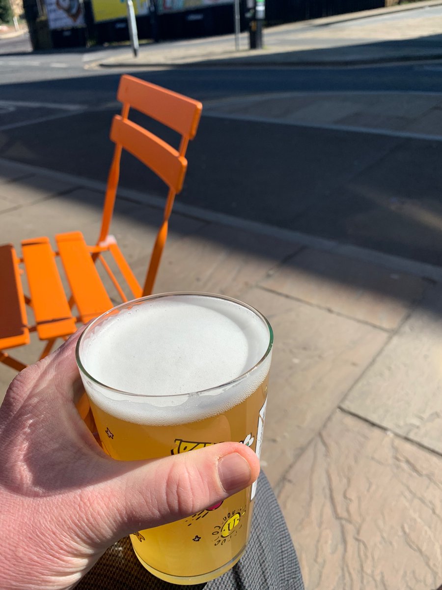TweetTweetCJH's tweet photo. That’s the power of good advertising on Twitter @MicrobusG - could think of nothing else after I saw it 🍻 https://t.co/6HZD3W0j3J
