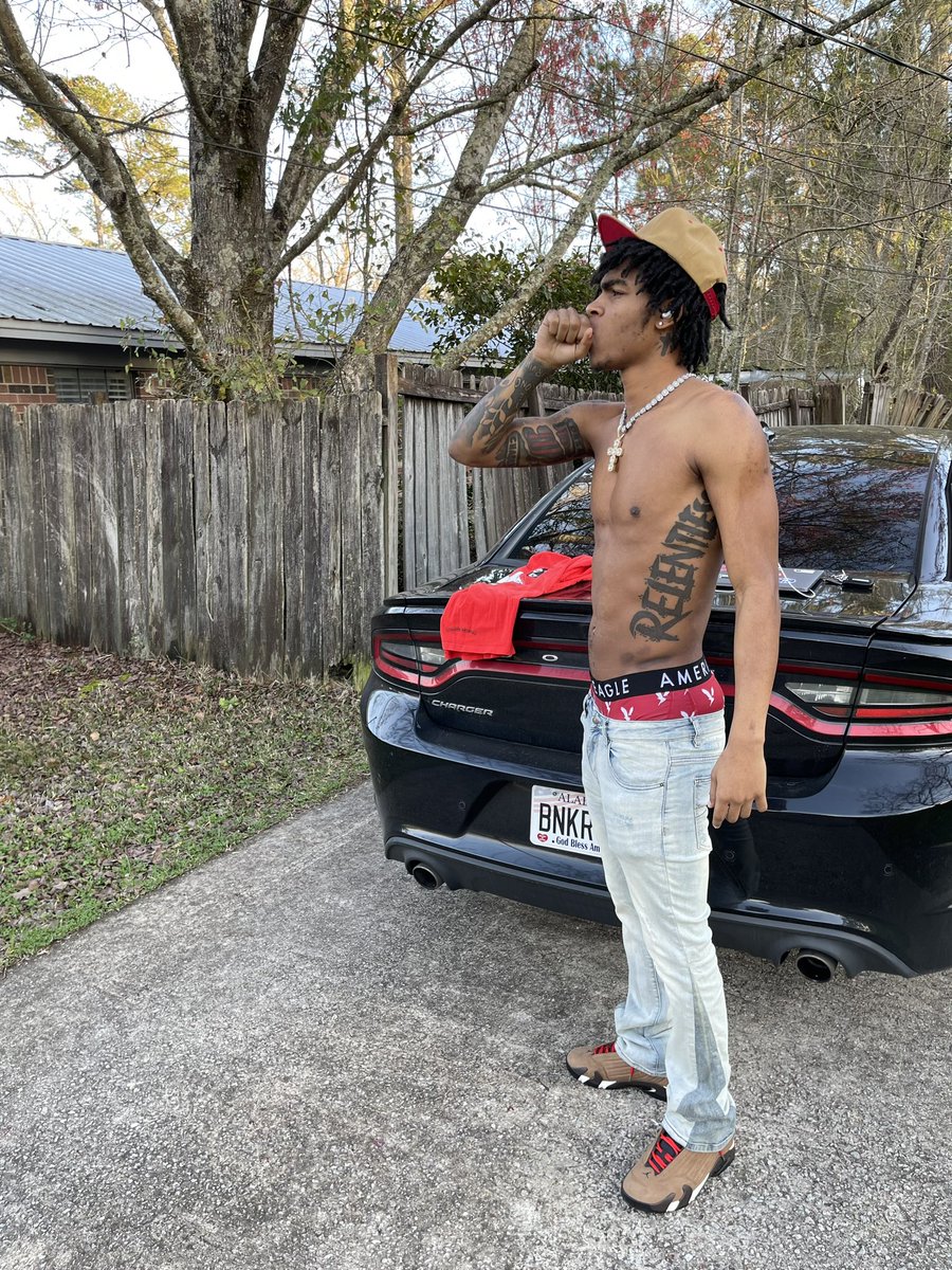 LebarronJones's tweet photo. Not talking about no hotel but I stay Real Until My Days Inn(End)…🆑💯 https://t.co/BiUqYb7Xzv