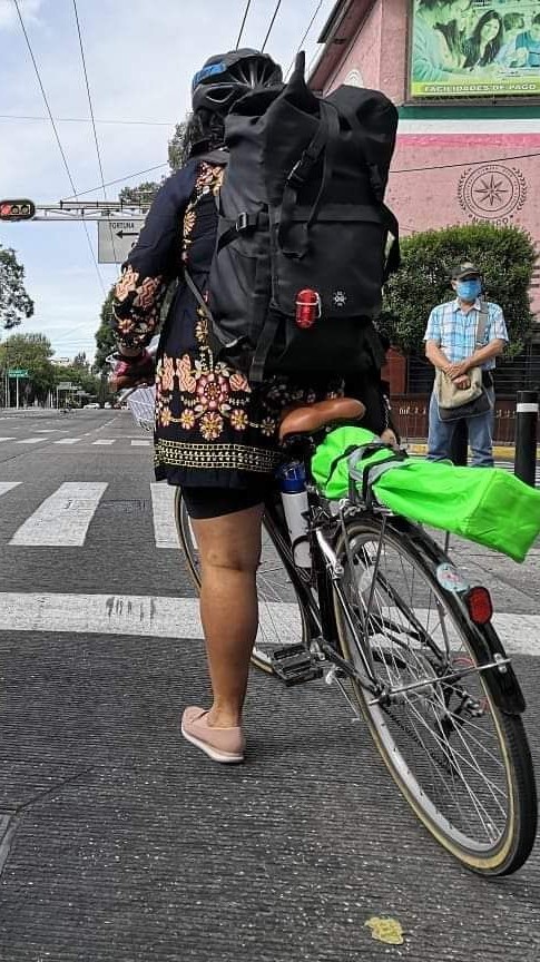 Astraxolotlgirl's tweet photo. Hoy #DiaMundialDeLaBicicleta #DiadelaBicicleta #bicicleta #velo #bicikloj #ровары #rothar #polkupyöriä #Fahrräder #자전거 #ποδήλατα #自行車 #Veloen #バイク #Fietsen
Lo celebramos yo , @ratondeciudadmx y @tanadeltopo vivan las bicis del mundo ! https://t.co/1tNBgtZB5o