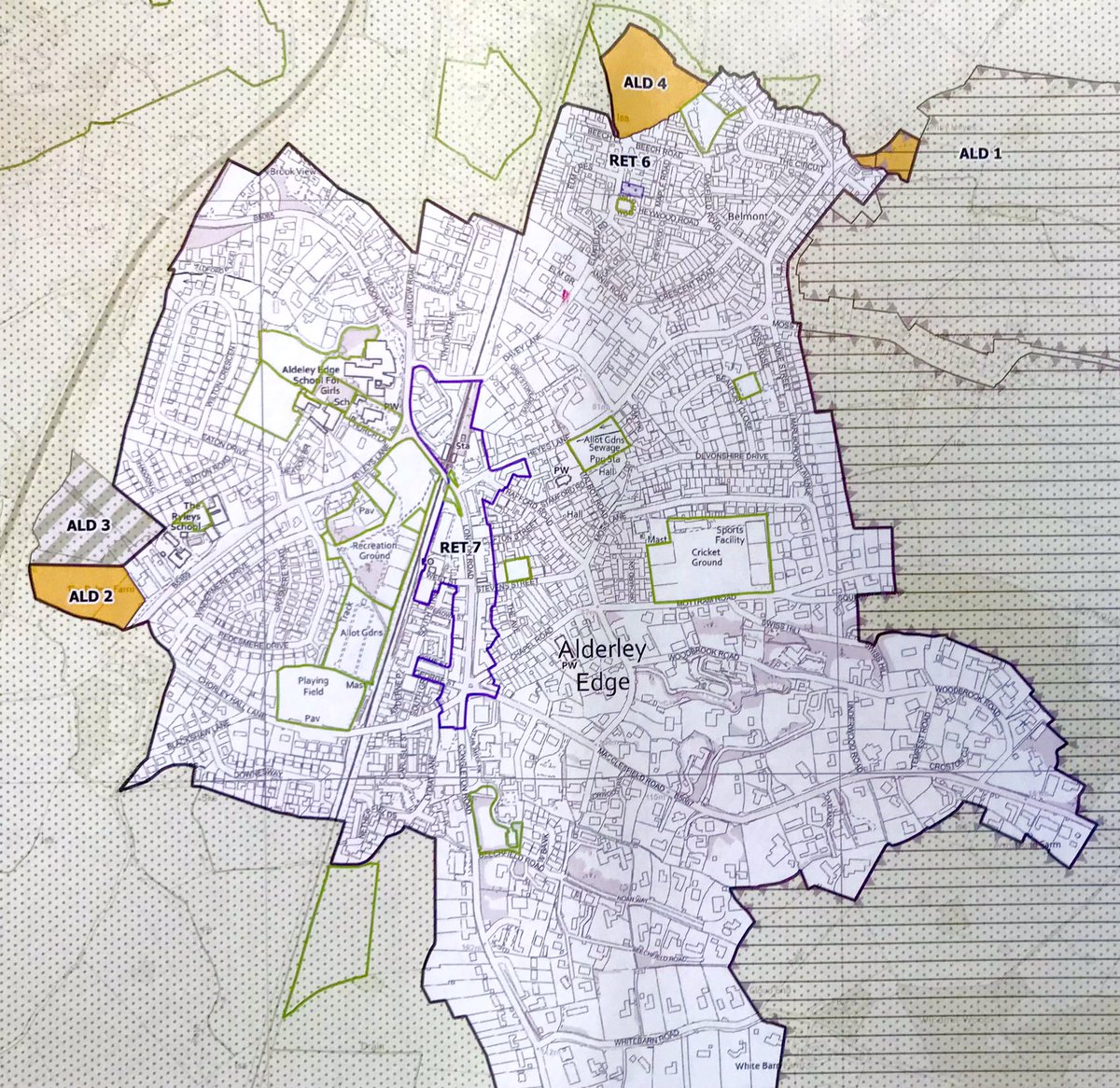 Craig_9320's tweet photo. Working with fellow independents at Cheshire East Council, I amended the previous administration’s version of the Local Plan (SADPD) which had allocated green belt sites around #AlderleyEdge for development.
#CllrCraigBrowne #PeopleBeforeParty #VoteIndependent #AlderleyEdgeFirst https://t.co/7sOVqg30Wb