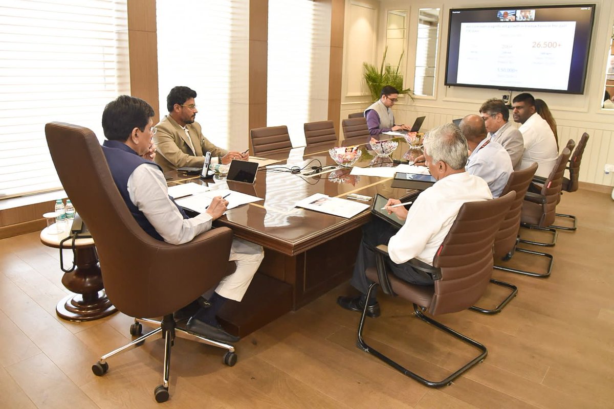 jaxayshah's tweet photo. Attended an insightful ONDC review meeting today, guided by Shri @PiyushGoyal. Grateful for his inputs, empowering the Advisory Council to drive progress at a breakneck pace. ONDC is creating history & transforming E-commerce. Together, we're shaping the future of Digital India!

#DigitalIndia