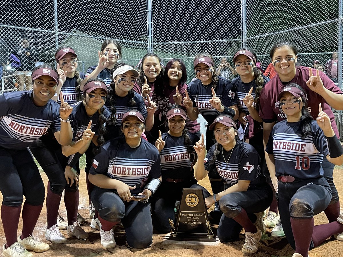 District 6-5A Champs!!! Great Job Steers! Next stop, playoffs! Steers Up!🏆🥎🤘🏽