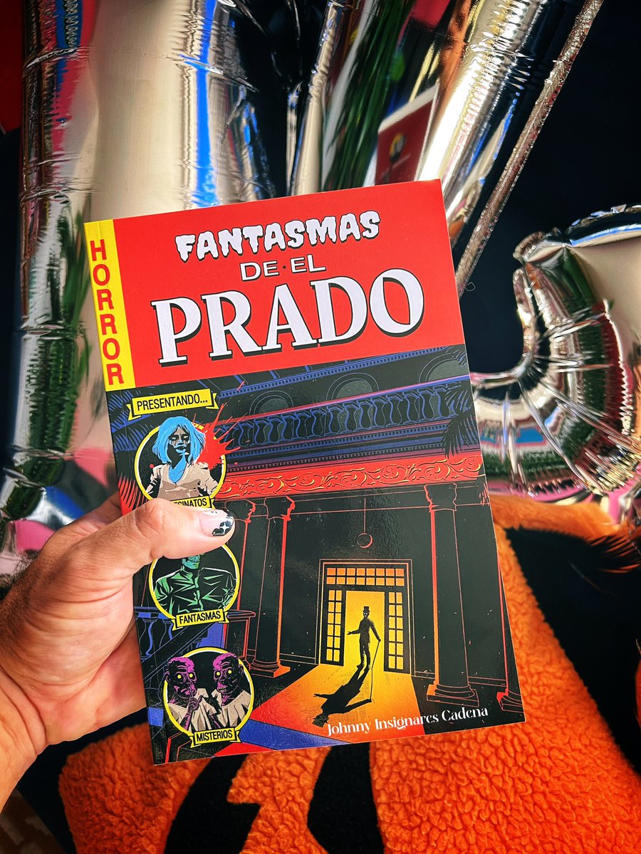 Hey aquí en BAQ me quedan 4 libros 👻 Fantasmas de El Prado - #AlaVenta quién quiera uno me habla a mensajes ✌️