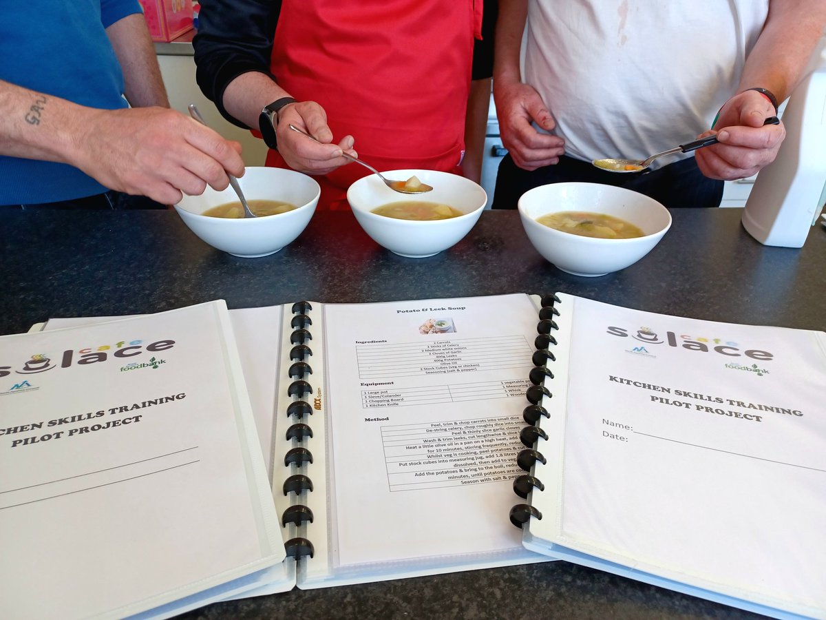 Cafe Solace (Irvine & Ardrossan) (@irvinecafe) on Twitter photo Great start to our kitchen skills programme, looking forward to next  week already! In collaboration with Argyle Community Centre, Saltcoats Link Up & <a href="/CafeSolace/">CafeSolaceKilbirnie</a> Kilbirnie ❤️
#thisisrecovery #connectedcommunities #skillsforlife Great start to our kitchen skills programme, looking forward to next  week already! In collaboration with Argyle Community Centre, Saltcoats Link Up & <a href="/CafeSolace/">CafeSolaceKilbirnie</a> Kilbirnie ❤️
#thisisrecovery #connectedcommunities #skillsforlife