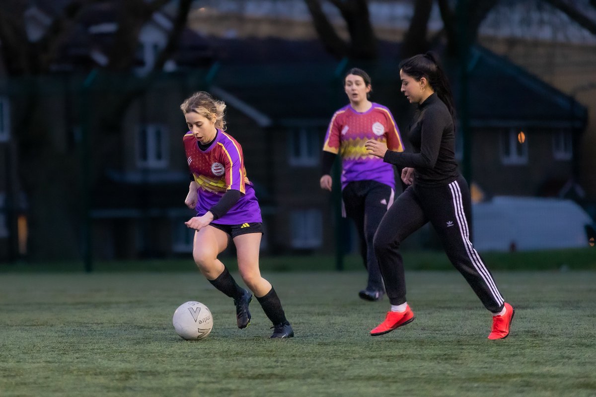 ClaptonCFC's tweet photo. Our Clapton Kickers team came from behind to win 2-1 against East End FC in the @Super5League. 

Goals from Alice and Karolina, and some big saves from Ambar saw the Kickers take all 3 points. 

📸 @Joebelle photos now on Flickr 
https://t.co/vZxyQpoVbT https://t.co/A6PPq4ocnx