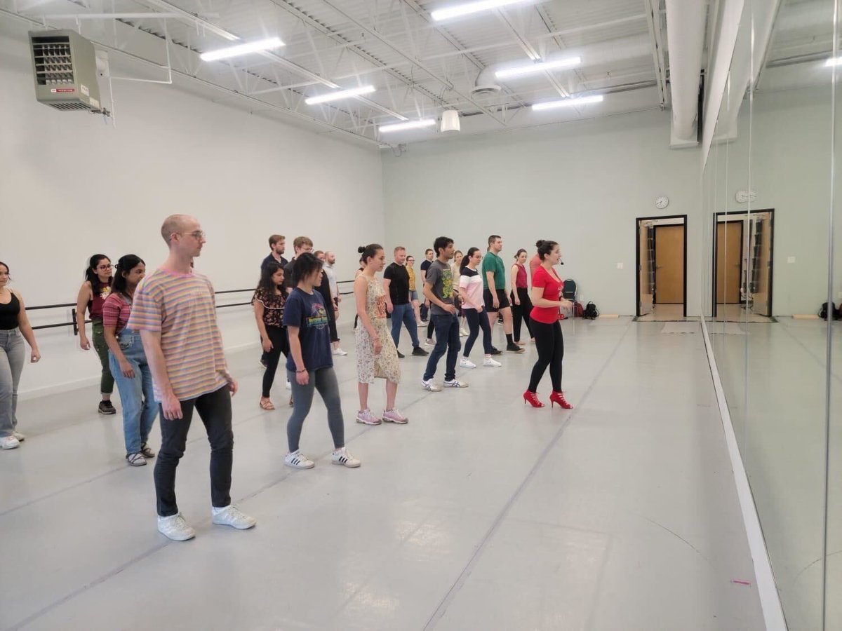 APS Grad Club tweet media