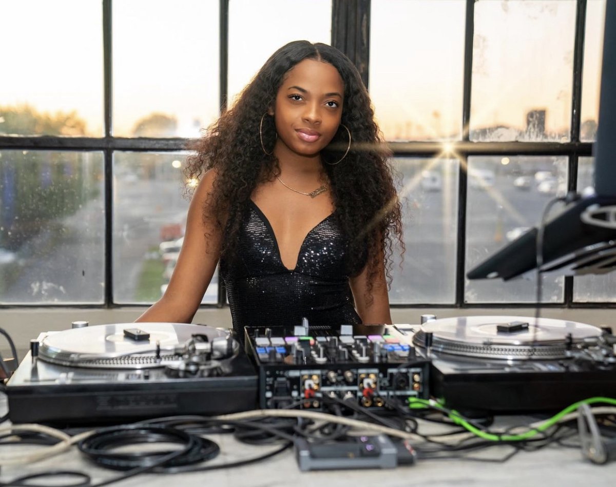 Announcing 🎉 DJ NA$H <a href="/_NASHIRAH_/">Nashirah</a>🎉 as one of our performers at the 2023 #ABCAwards.  

A 2023 Black Music City Grantee, DJ NA$H built a reputation for playing uptempo music ranging from staccato club music to sounds of the African Diaspora.

Register now! buff.ly/3YZZSCi