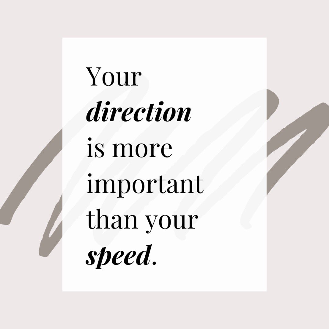 FMGrealestate's tweet photo. 🤗 FMG had the very best partner meeting this week after a bit of a whirlwind last seven days. 💨

⚰️ A little reminder on this Wednesday to stay GROUNDED and to keep moving forward. ⏩

💚🏡💚 #omgFMG #FMGrealestate @SandyCarterFish @AngieMcCarty005 @tgall73 https://t.co/nXXWuN3kei