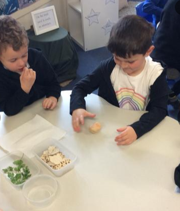 Miss Wheeldon tweet media