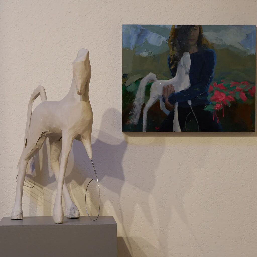 oustcat's tweet photo. My sculpture, King of Pain, is an experimental piece and anamorphic in structure. It's constructed of paper, limestone, glue, concrete, and aluminum for the purpose as a reference for a painting. It speaks about the persistence of change, love, pathology… https://t.co/uzr3sY7vnY https://t.co/DYJAqWonfZ