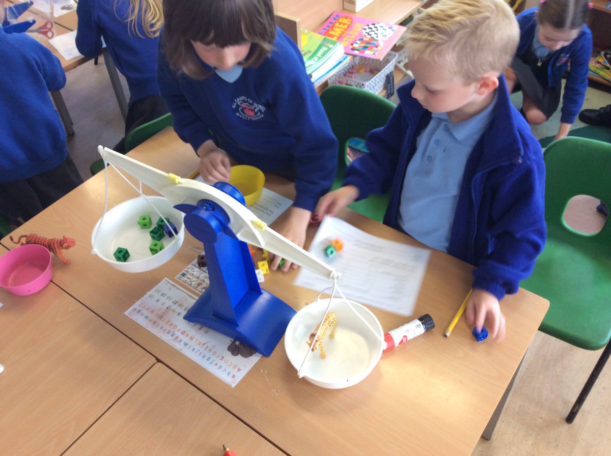 AppleySaintsCE's tweet photo. Super measuring in #ABASY1 today. #abasmat @WhiteRoseEd @FriendsPrimary https://t.co/GW9HXXWqRi