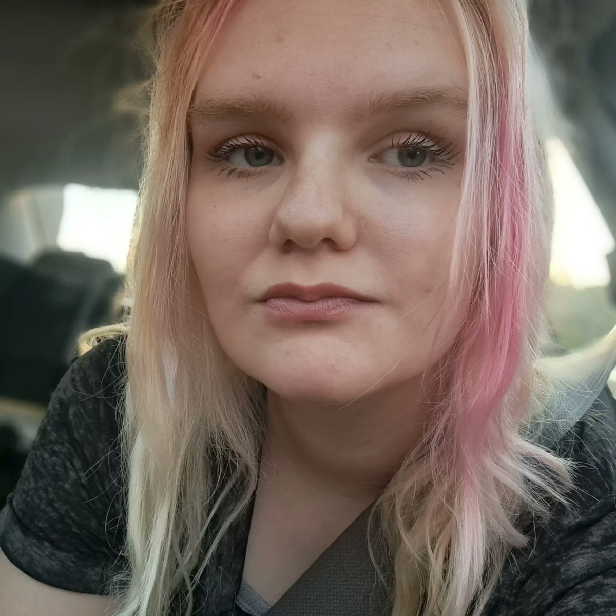 xGirlGoneWeirdx's tweet image. For a long time, I had been looking for a perfect mascara that won't clump my eye lashes the same way my previous mascaras had. I finally found the solution! The Perfect Mascara by LimeLife lives up to its name!

limelifebyalcone.com/MichaelaEvans

#makeup #limelife #beautyguide #mascara