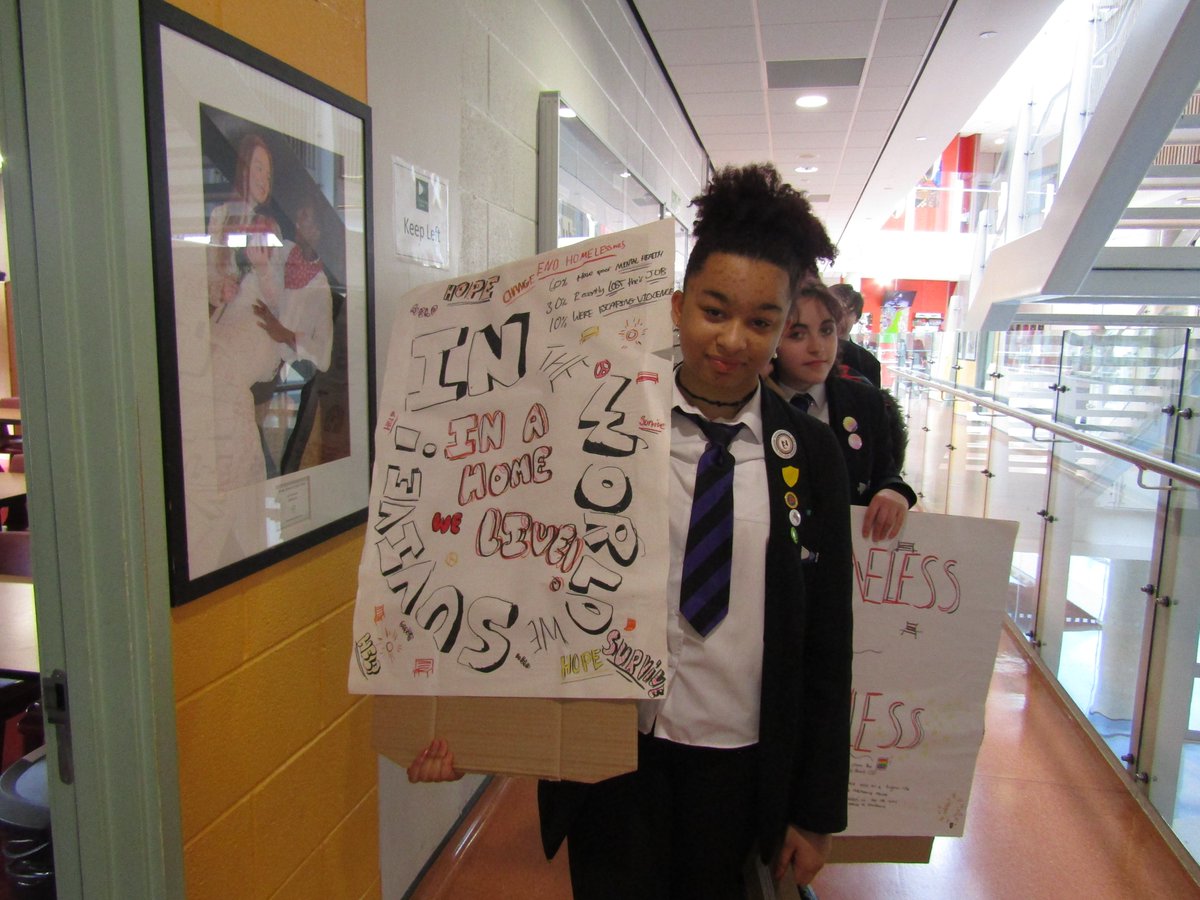 DeptfordGreen's tweet photo. A number of Y8 students chose to organise a protest through the school for their #socialjustice project.  They designed banners, researched key pieces of powerful information which they shared in a number of classes over the morning. #ExploreDreamDiscover #Deptford #Lewisham https://t.co/zvIFHIgQ6B