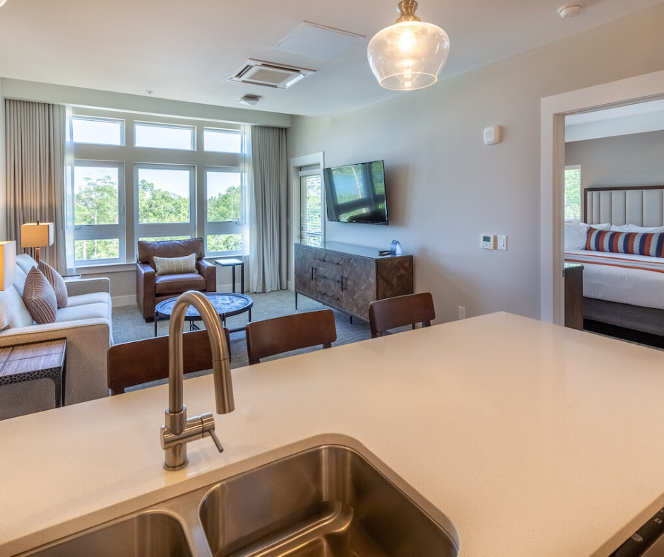 LakesideClemson's tweet photo. Who needs flowers when you have springtime in #Clemson? We’ve got your suite ready! #SpringInTheSouth

https://t.co/ijUoSDEHdF https://t.co/slEtstaySc