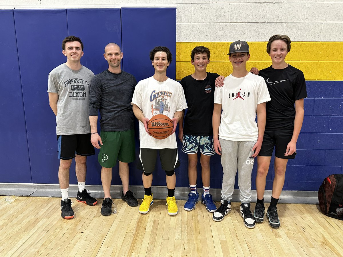 DixonProvoUT's tweet photo. Dixon’s Annual Staff v Student basketball tournament was a success as always. https://t.co/VHMCoAOnFh