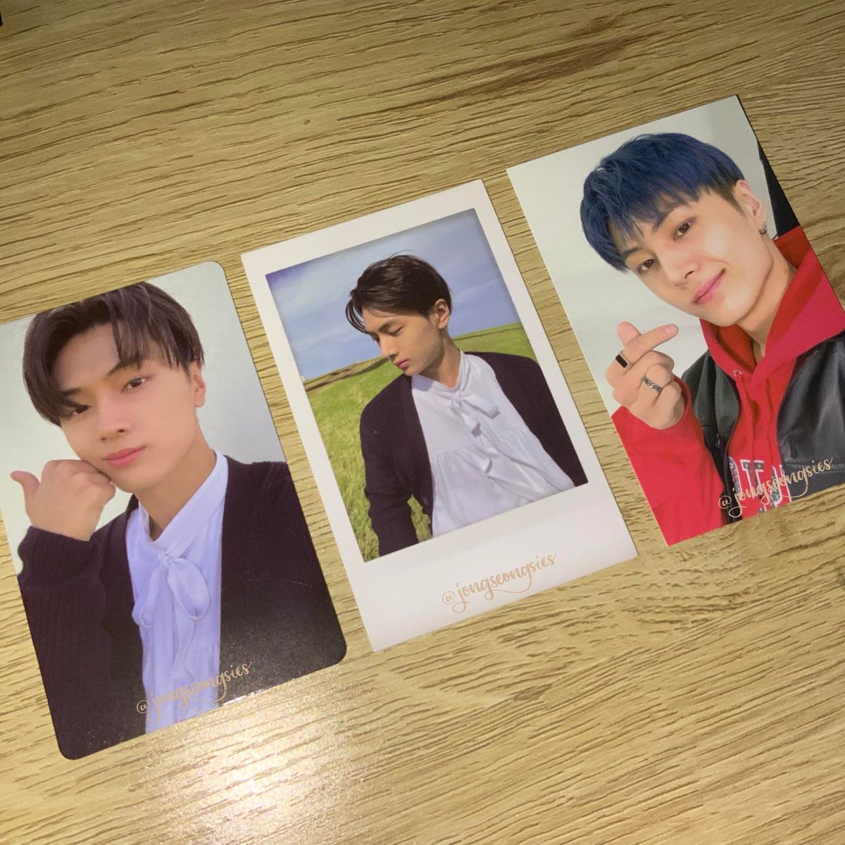 jongseongsies's tweet image. jongseong day giveaway ♡

1 winner of jay d:a yet album pc set + manifesto hoodie pc
1 winner of 50 php gcash

mechanics
— rt &amp;amp; like this tweet 
— reply bday tags [see twt below]
— mbf me + @jaytrouvaille

ends at 12am pht tmrw!

t. gcash photocard ga ph enhypen