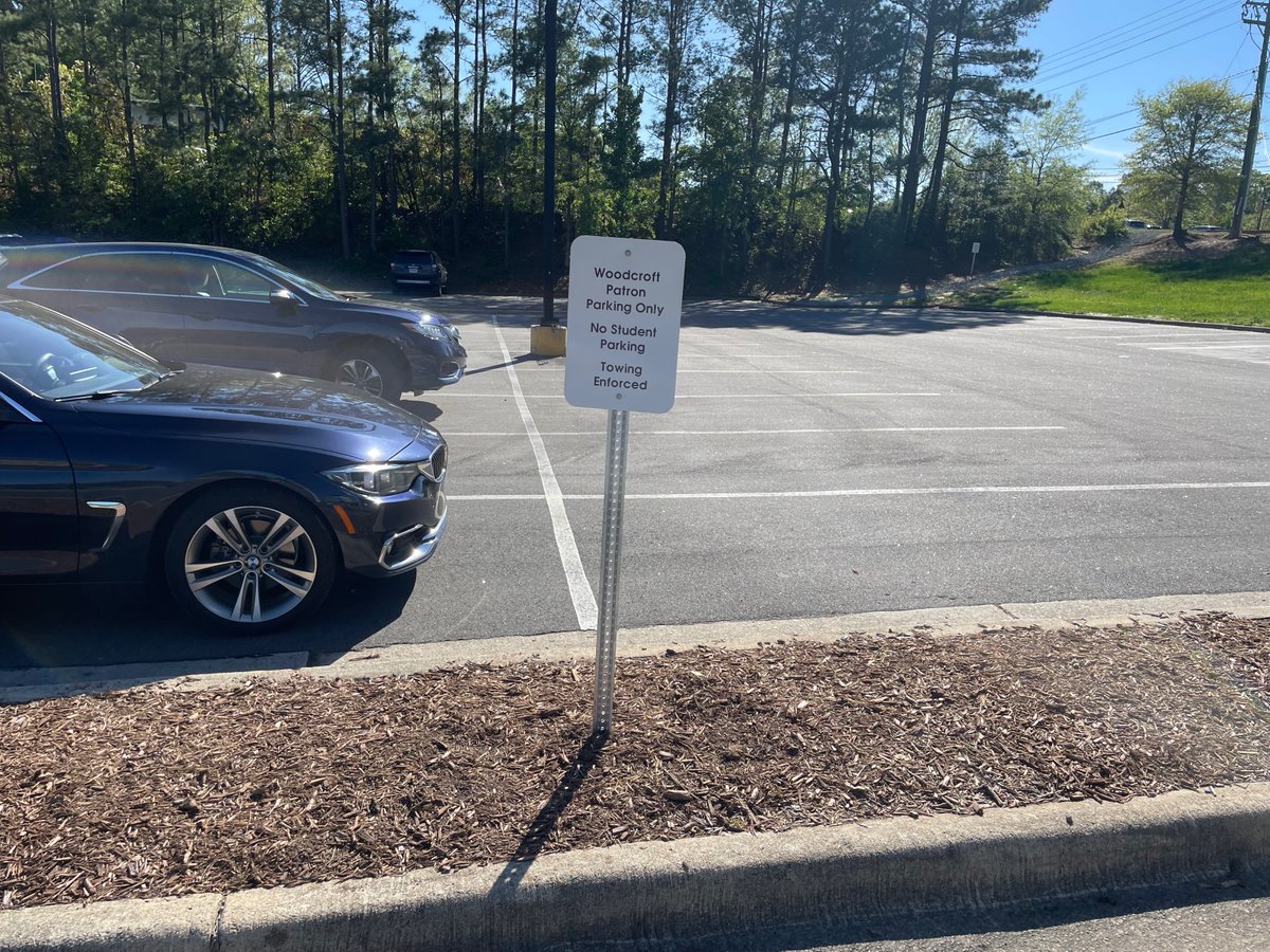 TelepathicGrap1's tweet photo. Need Parking or Curbside Signs?

Call us today at 919-342-4603 or email us at estimates@telepathicgraphics.com
#parkingsign #curbsidesign #curbsidepickup #noparkingsign #printing #ncprintcomapny #printingcompany #ralieghprintcomapny #raleighprint #ncprint #installation https://t.co/OGtVrhQr1V