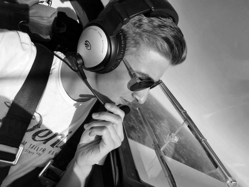 lightspeedav's tweet photo. Whether you are a new or seasoned pilot, the Sierra is a great ANR headset to get you from point A to point B with loads of comfort and reliability. Lots of value at an affordable price. What's not to love? #LightspeedAviation #aviation #avgeek #pilot #pilotlifestyle #lightspe... https://t.co/AAg3aPYdyr
