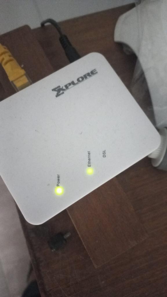 DavidVelasco_VE's tweet photo. Hemos venido reportando fallas grandes de internet de CANTV donde mas de 50 familias de la Av. Libertador subiendo por el hotel jardin en San Cristóbal,  no tenemos servicio desde hace meses. y no hemos conseguido respuesta @salaprensaCantv https://t.co/mU6Rk7kOtC