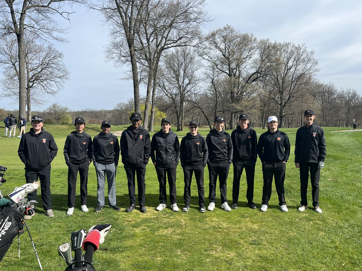 NorthvilleGolf's tweet photo. Good Luck to the Northville Black and Orange teams as they kick off the JV season in the Early Bird at Dunham Hills. Play well boys! https://t.co/t8sq11AHca