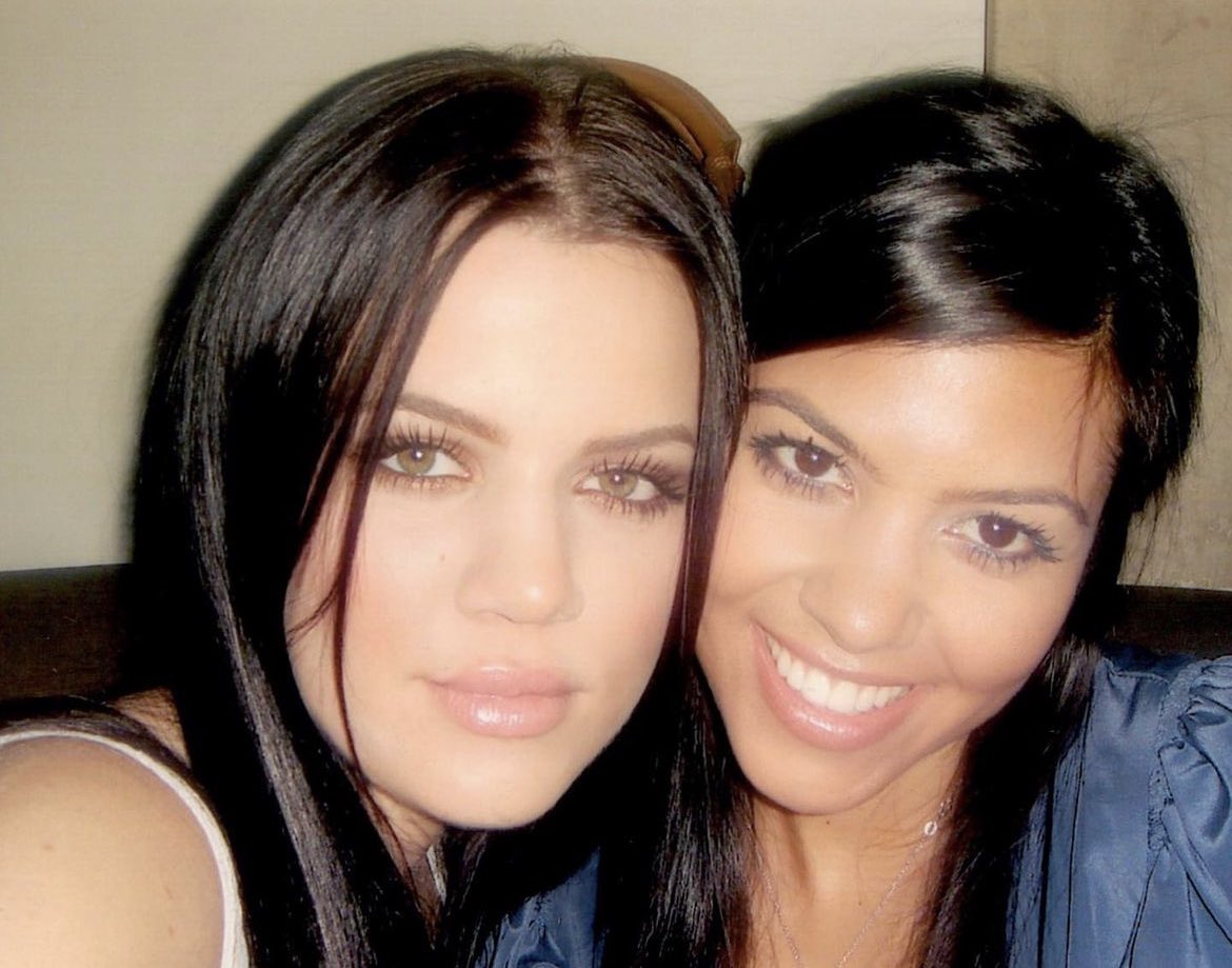 angrybIack's tweet photo. khloe ate here https://t.co/w4aGfnJGLr