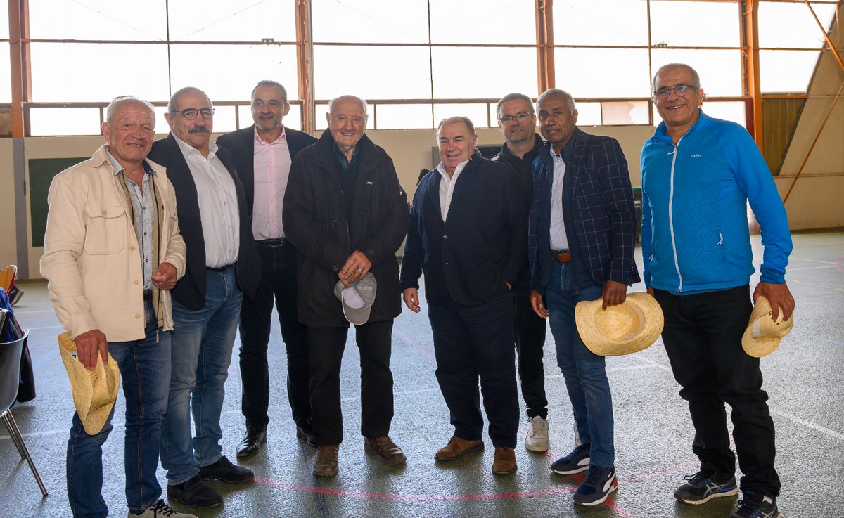 DominiqueDurini's tweet photo. @GroupamaMed la Fédération des P.O a parrainé le Tournoi de Rugby à #XIII organisé par le Comité Pays #Catalan le 16 avril 2023 à Estagel en présence de collaborateurs, d'élus de caisses locales et du Pdt de la Fédération des P.O Gérard MAJORAL, belle journée https://t.co/emNxc03I3V