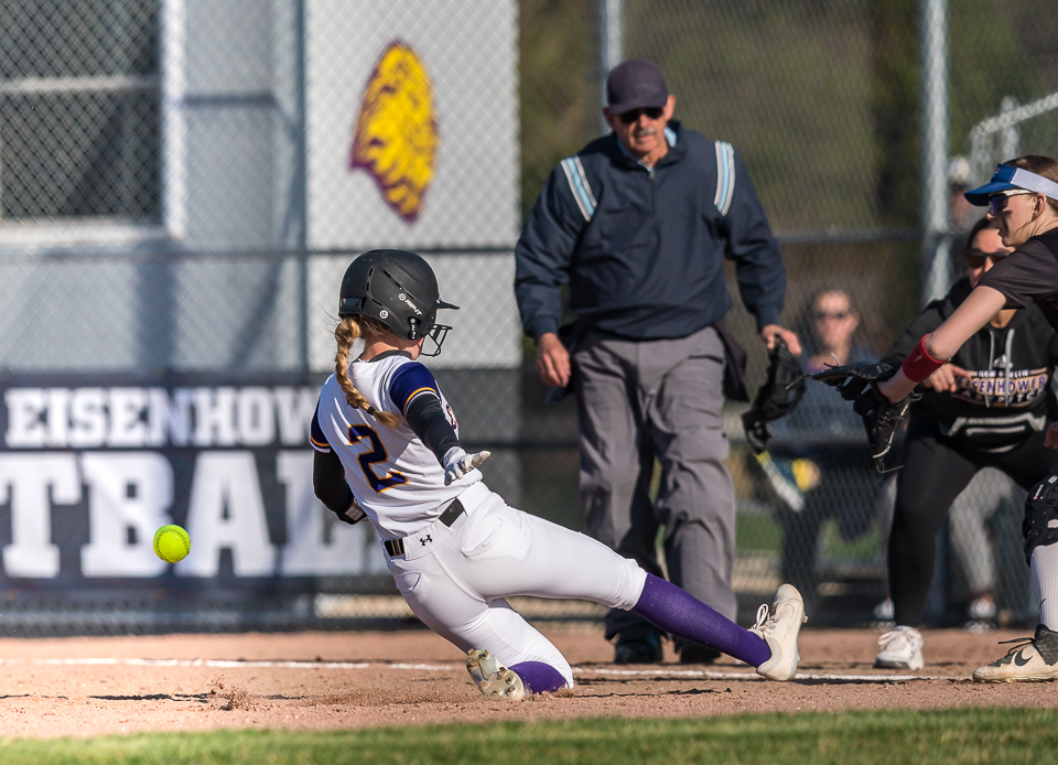 lcederholm's tweet photo. Beating out a throw to 3rd, Ellery Stoltz’s triple got teammates and spectators fired up as the Lady Lions won 4-2 over the Vikings. Pitcher Ashley Bonin allowed just two runs over seven innings of work as she held them to four hits. @IkeLions https://t.co/BDsSlXeD3p