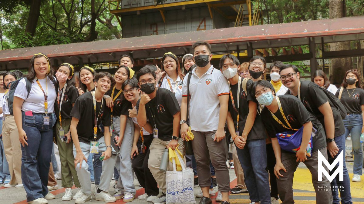 1E1blockada's tweet photo. 1/3 April 17, 2023

Educ Week Day 1 ng mga 1E1 Kweens💖

📷Kween Marky https://t.co/Xn88zvpOD4
