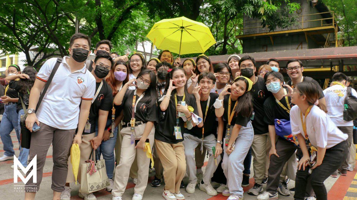 1E1blockada's tweet photo. 1/3 April 17, 2023

Educ Week Day 1 ng mga 1E1 Kweens💖

📷Kween Marky https://t.co/Xn88zvpOD4