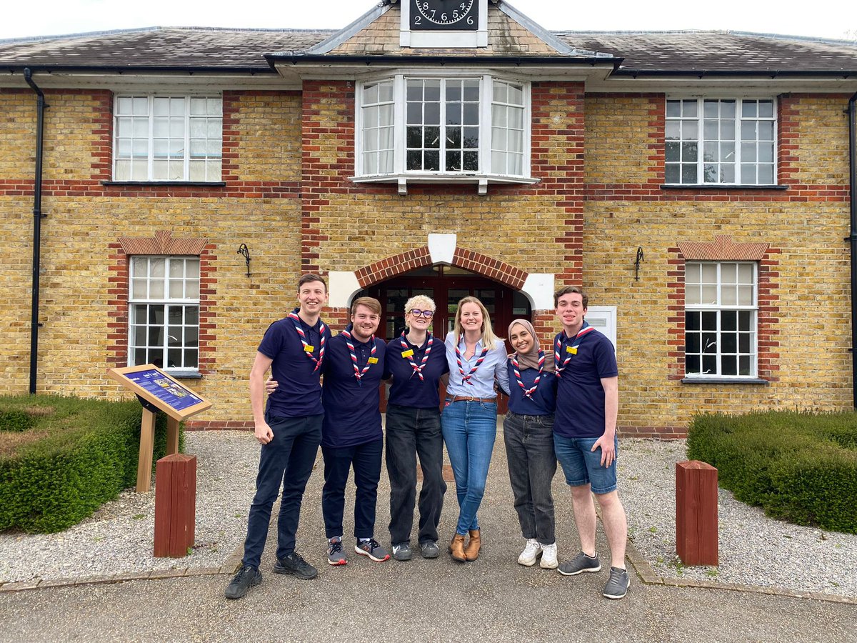jake_vickery10's tweet photo. What a great few days at Gilwell Park with the UK Youth Team planning the future of #youthshaped scouting as well as meeting @scouts staff. To top it off coincidentally meeting @hpkentish @AyeshaKarimUKYC @isabellainga @OllieFaragher @Robert_Scouts #youshape https://t.co/tT3r1IFFNO