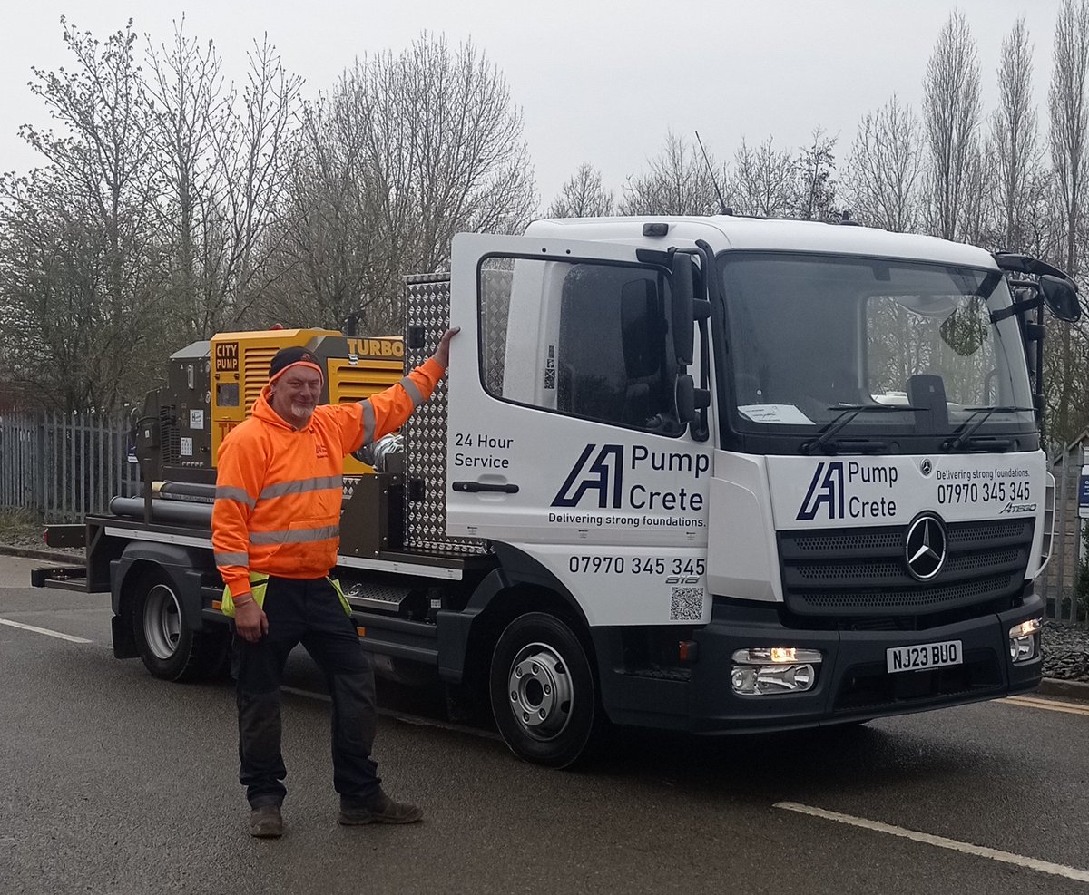A very happy James, from A1 Pump Crete, recently collected his new Mercedes / Turbosol TB40 City Pump Concrete Line Pump from Utranazz HQ. The pump is fitted with a large 550ltr water tank and hydraulic pressure washer. Plus, the day cab has been extended and fitted with 3 seats!