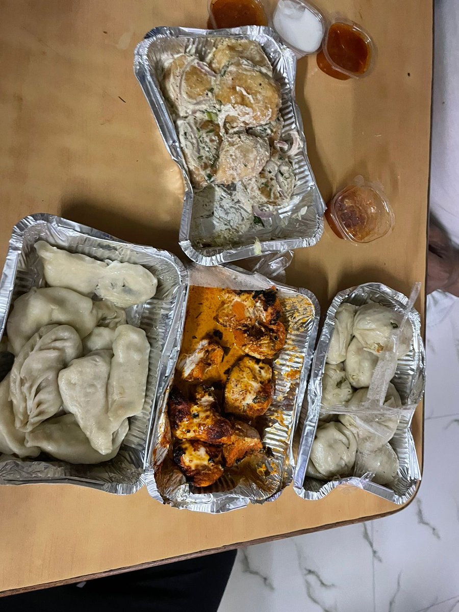 Vipul_Gupta_90's tweet photo. Dear @Swiggy , @SwiggyCares 
I ordered food from Swiggy app on 13/4/23. Order was from Lord of Dumplings, ghaziabad. It consists of four veg items but when food was delivered, there was a non veg dish along with it. I raised the complaint but no solution provided till now. https://t.co/rDcjvBgH6E