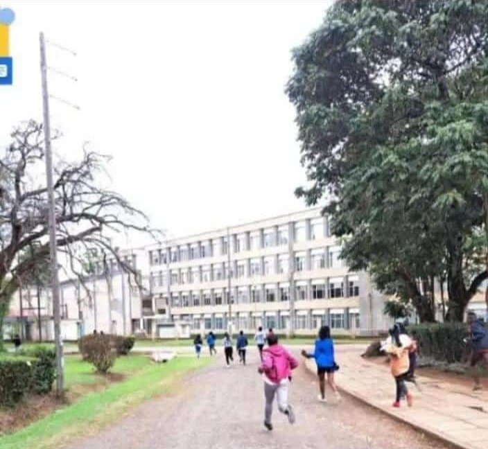 <a href="/omwambaKE/">Omwamba 🇰🇪</a> Hii sio maandamano 😅🤣😂 when the exam venue is changed.
🫵Only comrades will understand 🤣🫴