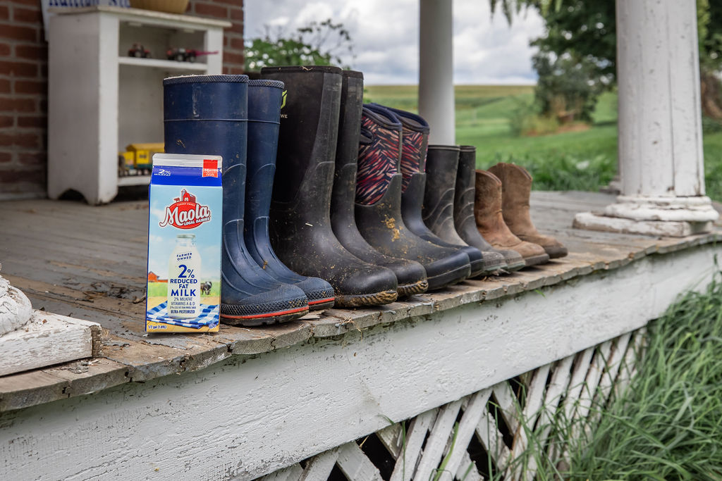 April showers bring the delicious taste of Maola milk. With 8g of protein per serving and 13 essential nutrients, add it to your morning routine for a burst of energy no matter the weather. #aprilshowers #milknutrition #milk