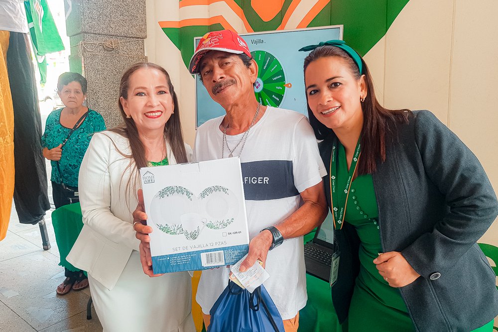 CoopChone's tweet photo. 📣 Gracias a todos los socios que nos visitaron, transaccionaron y participaron con nosotros en nuestro Aniversario #59 🥳 ¡Juntos desde 1964! 💚🧡

#CoopChone #CoopChone59años #AniversarioCoopChone https://t.co/nf6SoBG29l