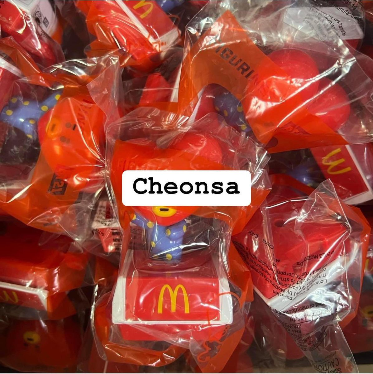 wifeof7eggnogs's tweet photo. Wts lfb 

Bt21 x mcdo 

270 ea +pf + sf 
5 pcs up free pf
Payo
Onhand nj supplier 
Have all members
OFFICIAL 

t: bts bt21 rm jin suga jhope jimin v jungkook BTS wts lfb https://t.co/2fS6Z2qTWJ