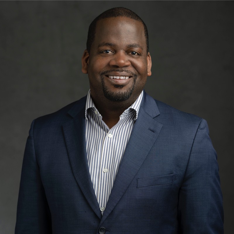 MusicalAmerica's tweet photo. Stanford Thompson to Head Equity Arc 

In October, Play on Philly (POP) Founder and Executive Director Stanford Thompson announced that he would be stepping down after 13 years at the helm.

Read more: https://t.co/fw3arPNLkU https://t.co/XCsLitK5MW