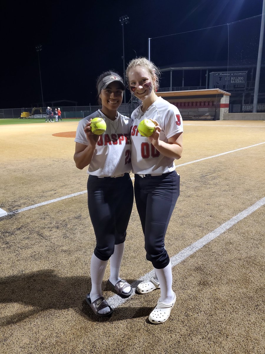 Lady Dawgs Softball tweet media