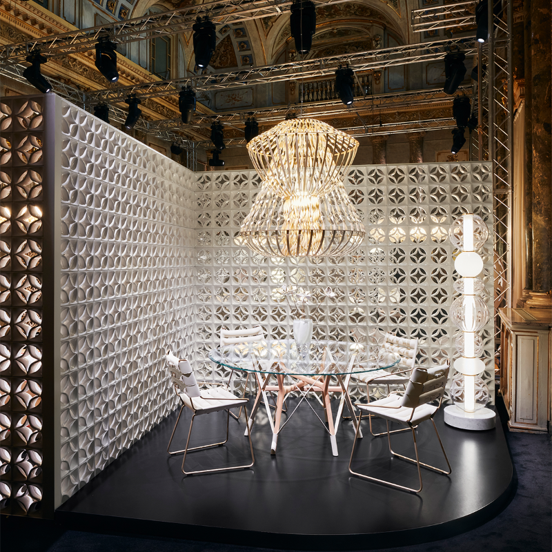 LouisVuitton's tweet photo. Objets Nomades at #MilanDesignWeek. This year’s additions to #LouisVuitton’s Objets Nomades Collection are currently exhibited at the Palazzo Serbelloni.

CAPELINE by #MarcelWanders
SPIRAL CHANDELIER by #AtelierOï
BINDA by #RawEdges
BASKET by #ZanellatoBortotto
PIVA by #AtelierOï