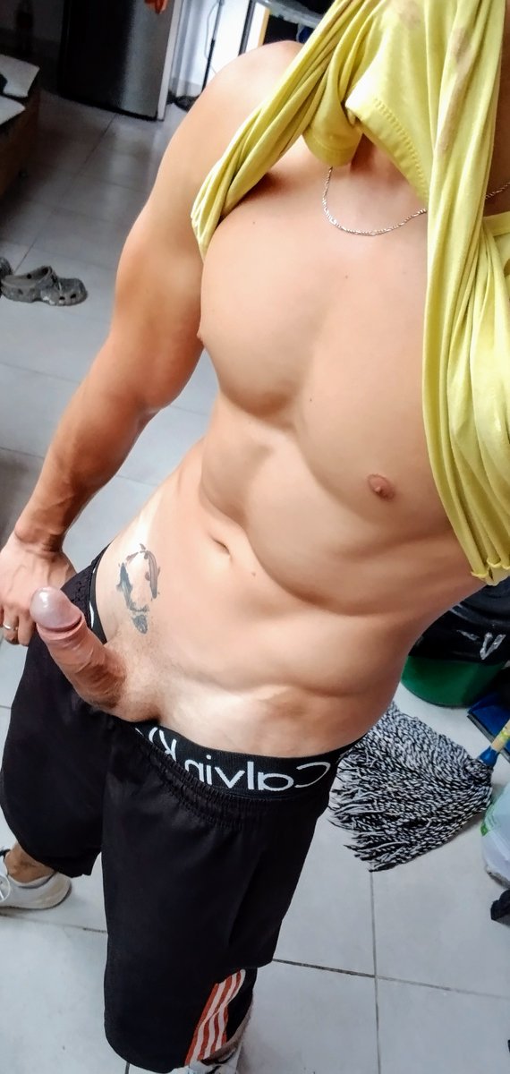 Ubersexmedayork's tweet photo. 😈😏💯💪💪 @EventosGayMed https://t.co/MhDfx2y1Fj