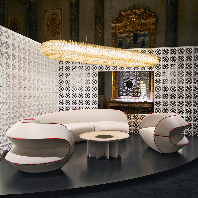 LouisVuitton's tweet photo. Objets Nomades at #MilanDesignWeek. This year’s additions to #LouisVuitton’s Objets Nomades Collection are currently exhibited at the Palazzo Serbelloni.

CAPELINE by #MarcelWanders
SPIRAL CHANDELIER by #AtelierOï
BINDA by #RawEdges
BASKET by #ZanellatoBortotto
PIVA by #AtelierOï