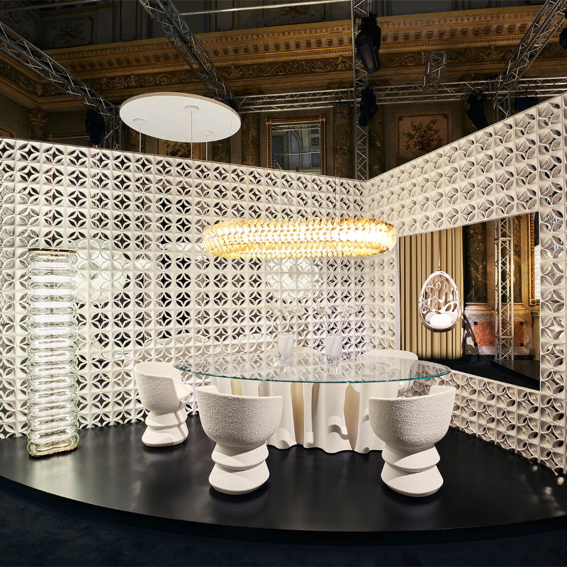 LouisVuitton's tweet photo. Objets Nomades at #MilanDesignWeek. This year’s additions to #LouisVuitton’s Objets Nomades Collection are currently exhibited at the Palazzo Serbelloni.

CAPELINE by #MarcelWanders
SPIRAL CHANDELIER by #AtelierOï
BINDA by #RawEdges
BASKET by #ZanellatoBortotto
PIVA by #AtelierOï